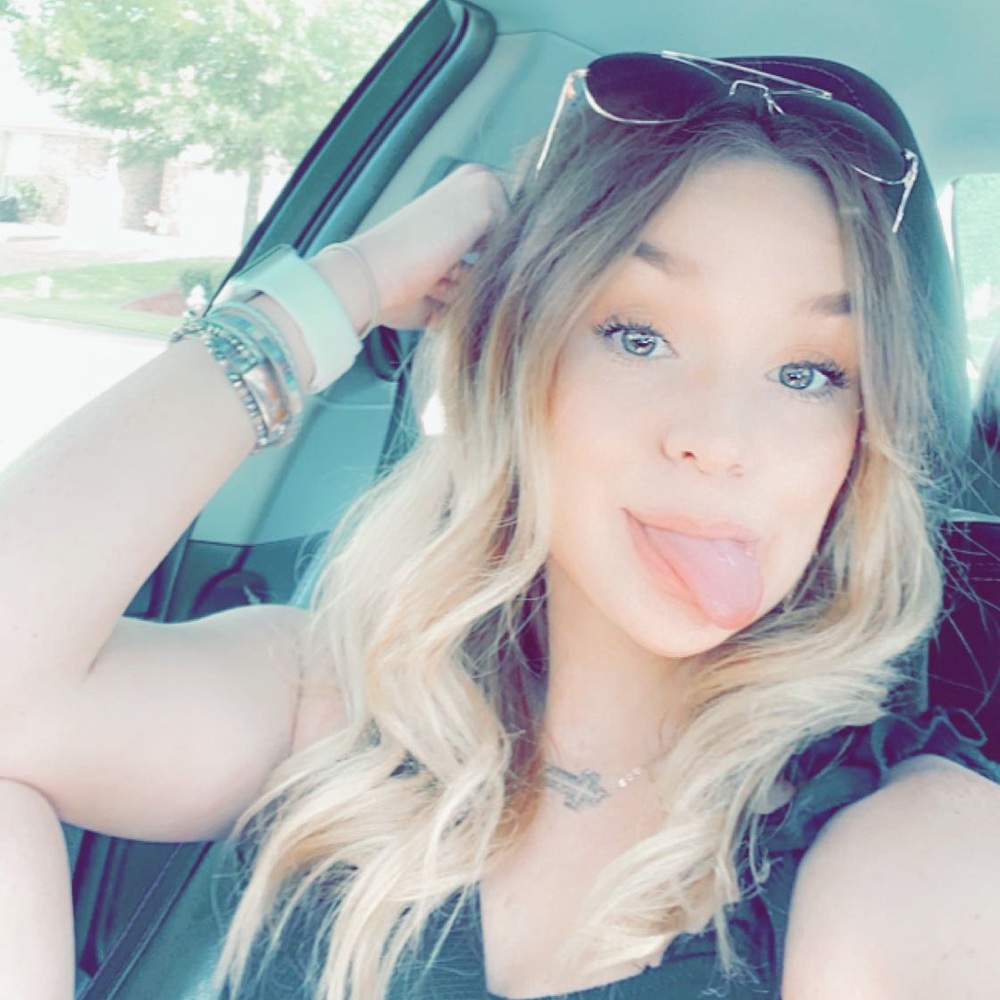 Meet your Posher, Jenna